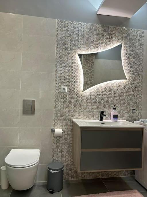Black Eagle Apartment Dráma エクステリア 写真
