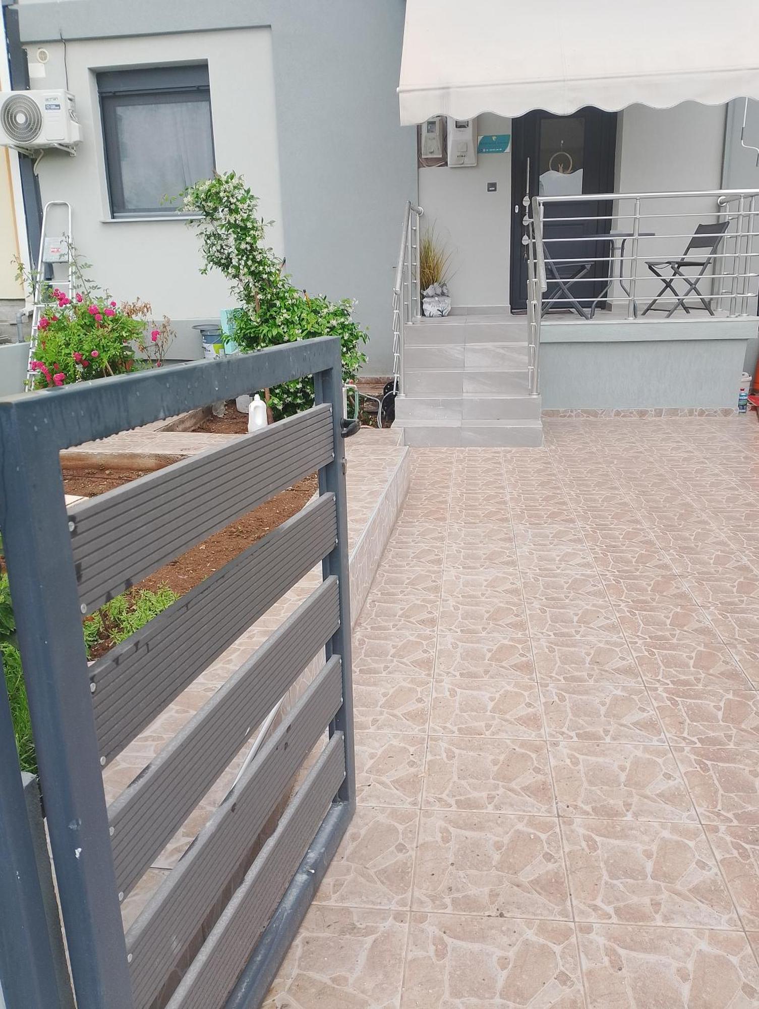 Black Eagle Apartment Dráma エクステリア 写真
